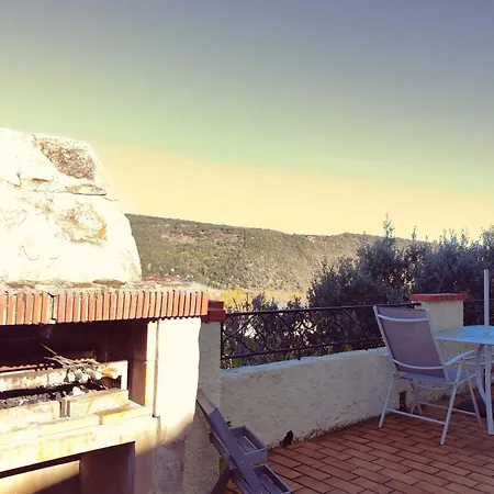 Avec Terrasse Et Belle Vue Sur Palalda *